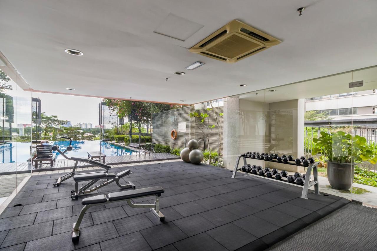 Pj8 Service Suites By Airhost Petaling Jaya Bagian luar foto