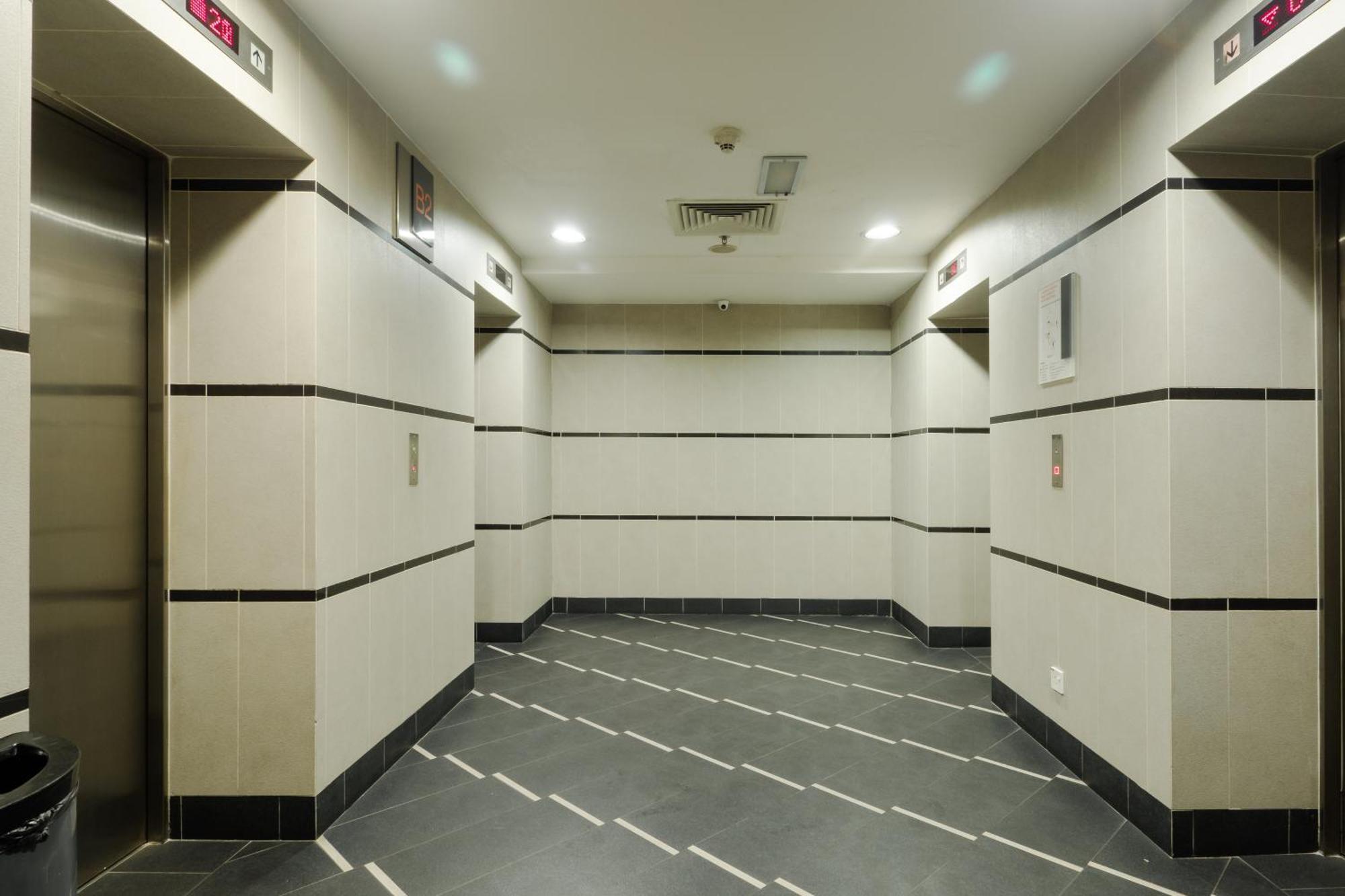 Pj8 Service Suites By Airhost Petaling Jaya Bagian luar foto